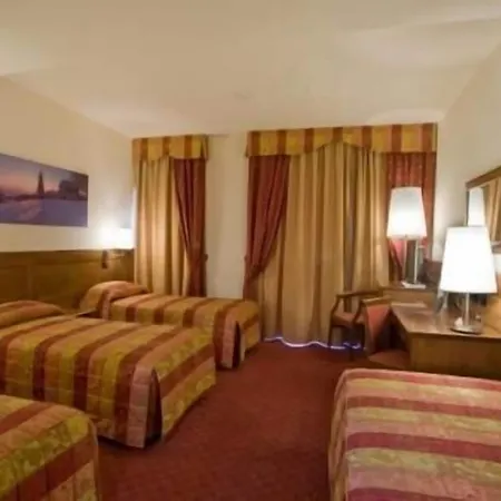 Hotel Master-2